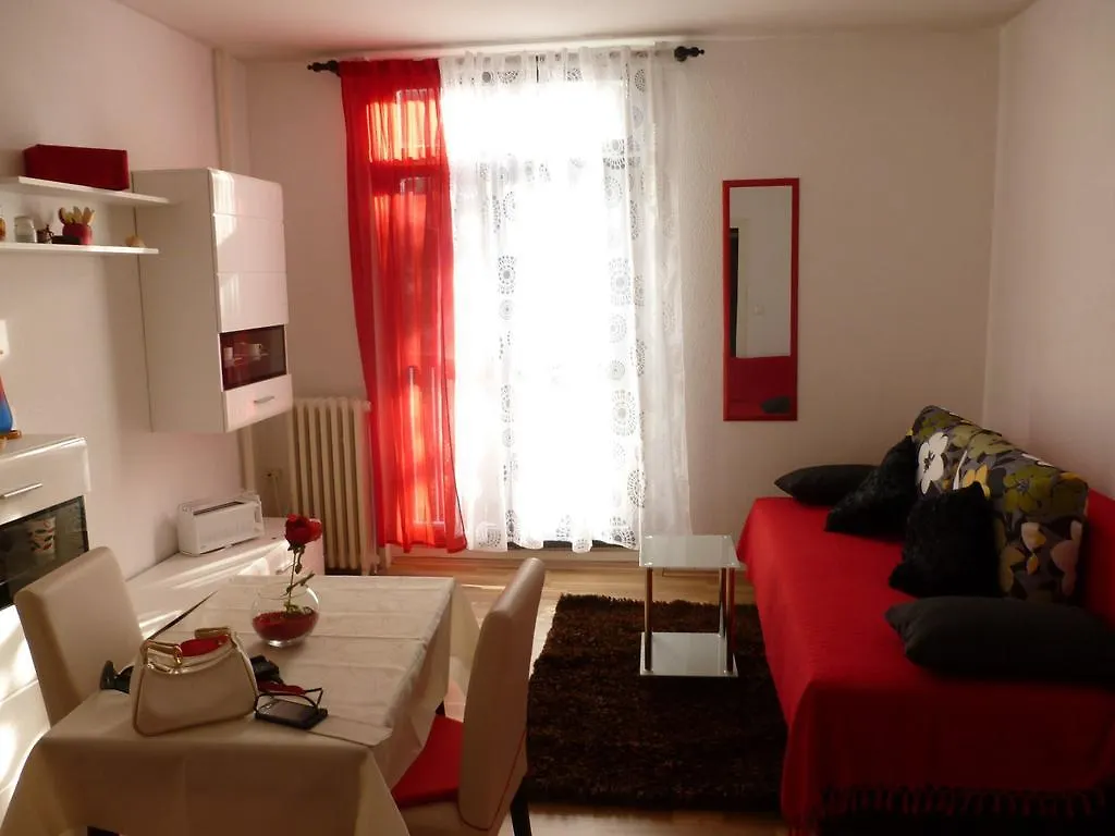 Apartment Dijana 1 Сплит 0*,