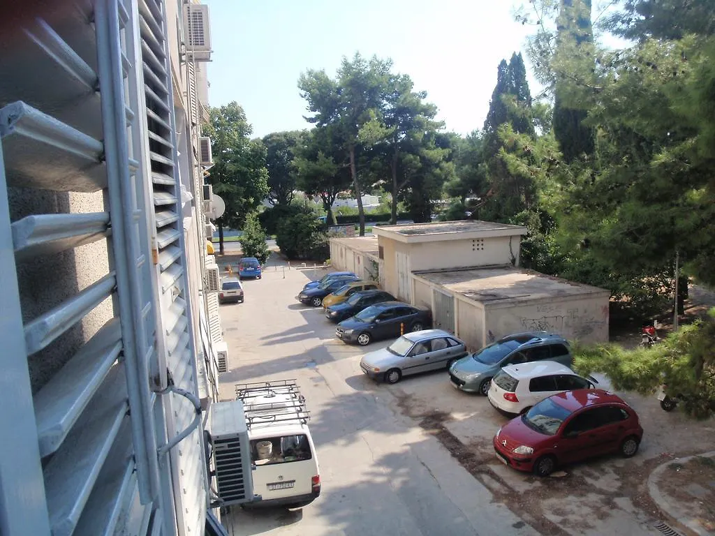 Apartment Dijana 1 Split