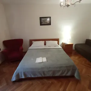  Quarto em Acomodações Particulares Damjan